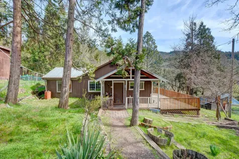 5492 Highway 227 Trail OR 97541