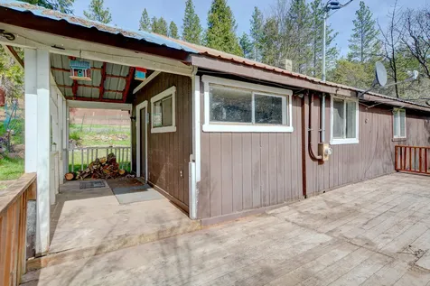 5492 Highway 227 Trail OR 97541