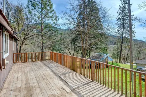 5492 Highway 227 Trail OR 97541