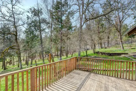 5492 Highway 227 Trail OR 97541