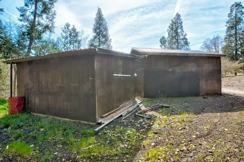 5492 Highway 227 Trail OR 97541