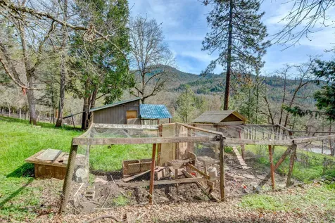 5492 Highway 227 Trail OR 97541