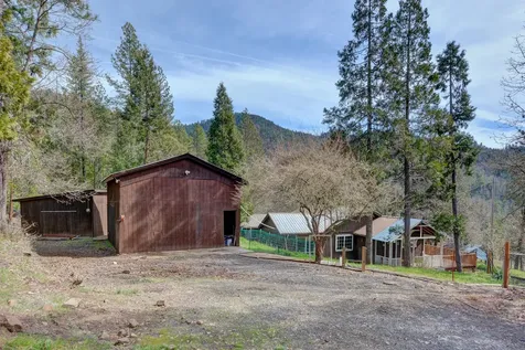 5492 Highway 227 Trail OR 97541