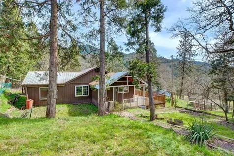 5492 Highway 227 Trail OR 97541