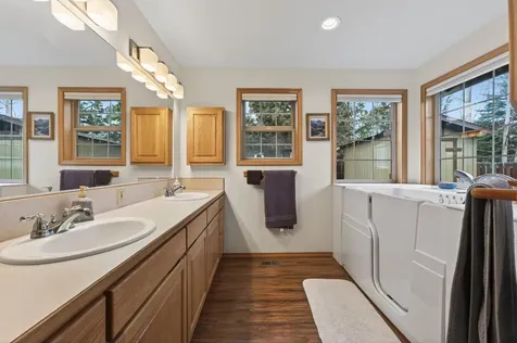 21181 Cultus Mountain Court Bend OR 97702