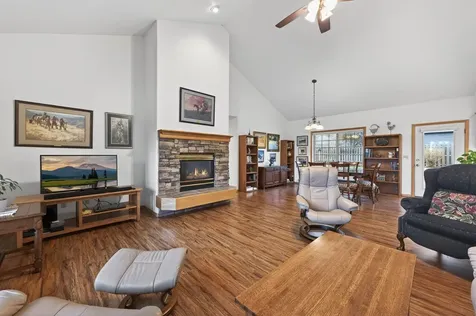 21181 Cultus Mountain Court Bend OR 97702