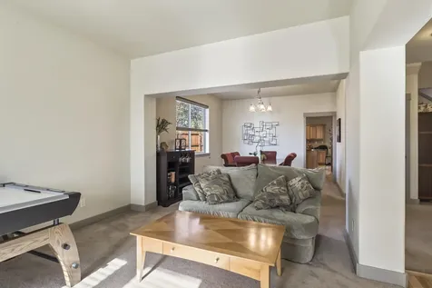 61285 Bronze Meadow Lane Bend OR 97702