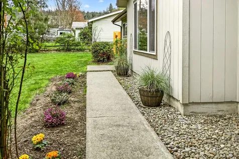 155 Allenwood Drive Grants Pass OR 97527