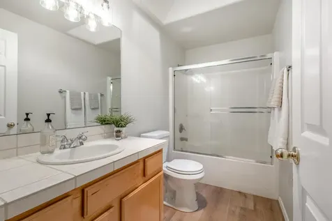 3790 SW Gene Sarazan Drive Redmond OR 97756