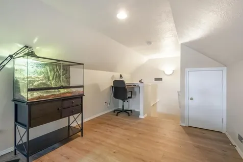 3790 SW Gene Sarazan Drive Redmond OR 97756