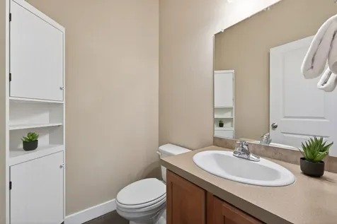 19811 Kenzie Avenue Bend OR 97702