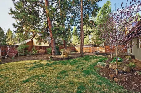 19811 Kenzie Avenue Bend OR 97702