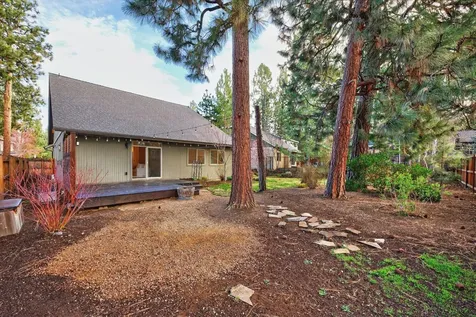 19811 Kenzie Avenue Bend OR 97702