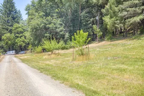 525 Ingalls Lane Wilderville OR 97543