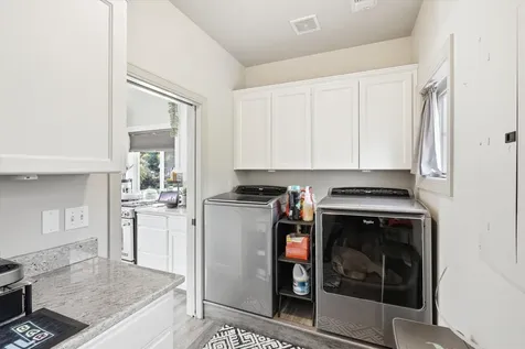 461 Fielder Lane Grants Pass OR 97526