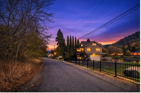 461 Fielder Lane Grants Pass OR 97526