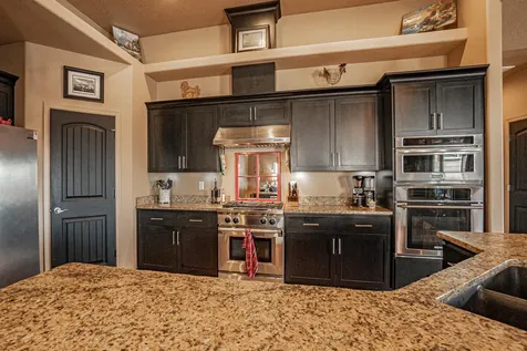 1050 Azure Way Eagle Point OR 97524