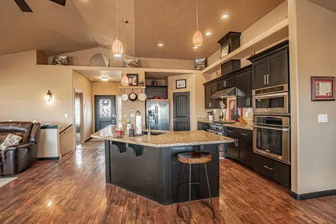 1050 Azure Way Eagle Point OR 97524