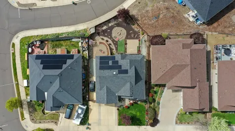 1050 Azure Way Eagle Point OR 97524