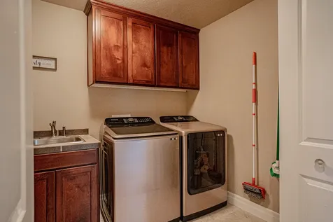 120 Eagle Trace Drive Medford OR 97504