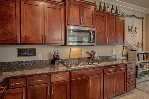 120 Eagle Trace Drive Medford OR 97504