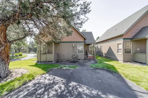 1612 Prairie Falcon Drive Redmond OR 97756