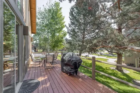 1612 Prairie Falcon Drive Redmond OR 97756