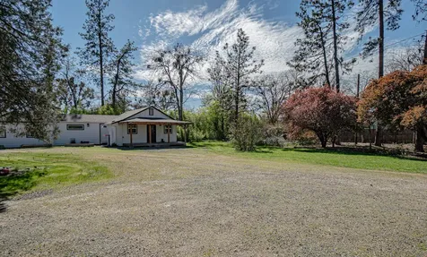 549 Wilson Road Central Point OR 97502