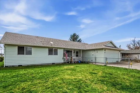 1122 NE Manzanita Street Prineville OR 97754