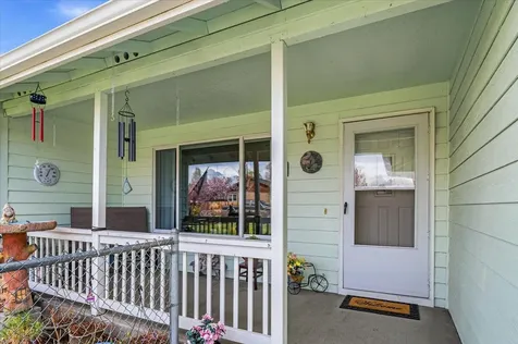 1122 NE Manzanita Street Prineville OR 97754