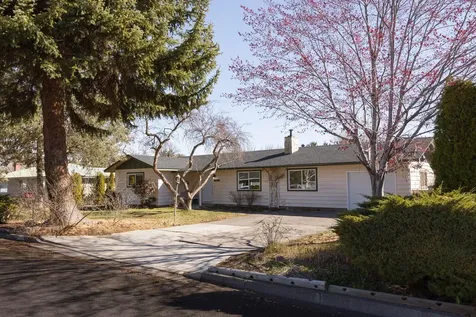 1830 SW 16th Street Redmond OR 97756