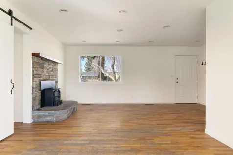 1830 SW 16th Street Redmond OR 97756