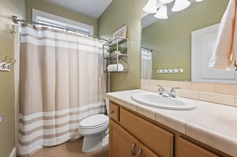 2531 NW Locke Court Bend OR 97703