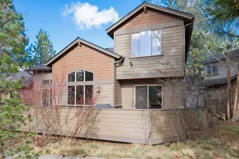 2531 NW Locke Court Bend OR 97703