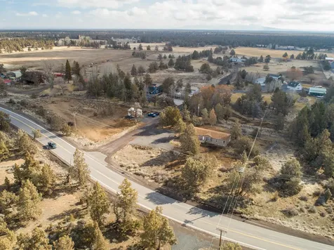 21395 Chasing Cattle Lane Bend OR 97701