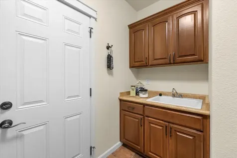 3773 Creek View Drive Medford OR 97504