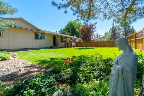 2218 SW 79th Street Redmond OR 97756