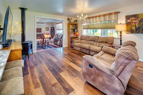 2218 SW 79th Street Redmond OR 97756