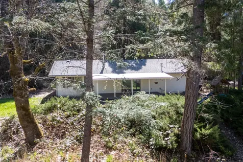 101 Cascade Drive Cave Junction OR 97523
