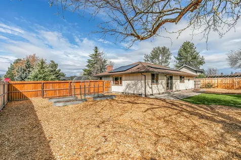 2864 Hawaiian Avenue Medford OR 97504