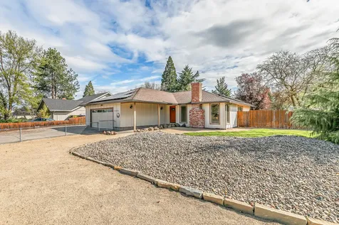 2864 Hawaiian Avenue Medford OR 97504