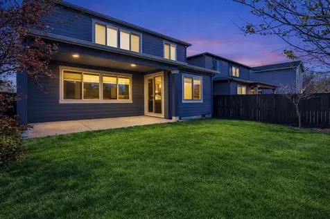 20991 NE Legend Place Bend OR 97701