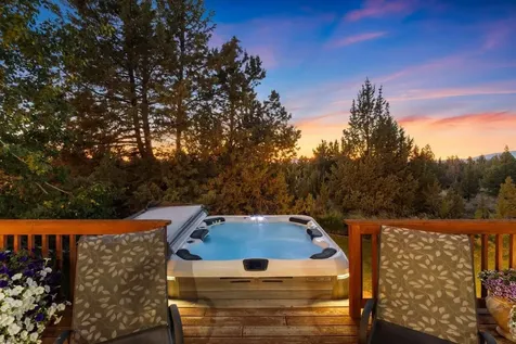 6904 SW Joshua Court Powell Butte OR 97753