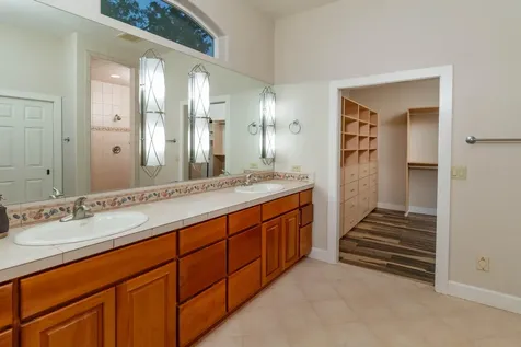 6904 SW Joshua Court Powell Butte OR 97753
