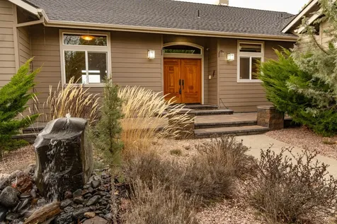 6904 SW Joshua Court Powell Butte OR 97753