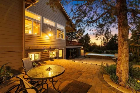 6904 SW Joshua Court Powell Butte OR 97753