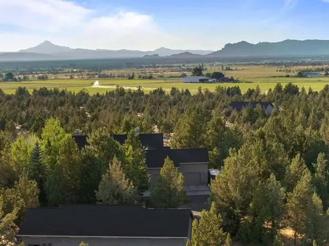 6904 SW Joshua Court Powell Butte OR 97753