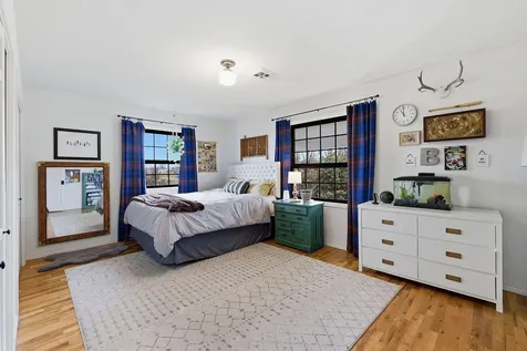 1103 NE Richard Lane Madras OR 97741