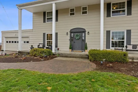 1103 NE Richard Lane Madras OR 97741