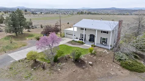 1103 NE Richard Lane Madras OR 97741